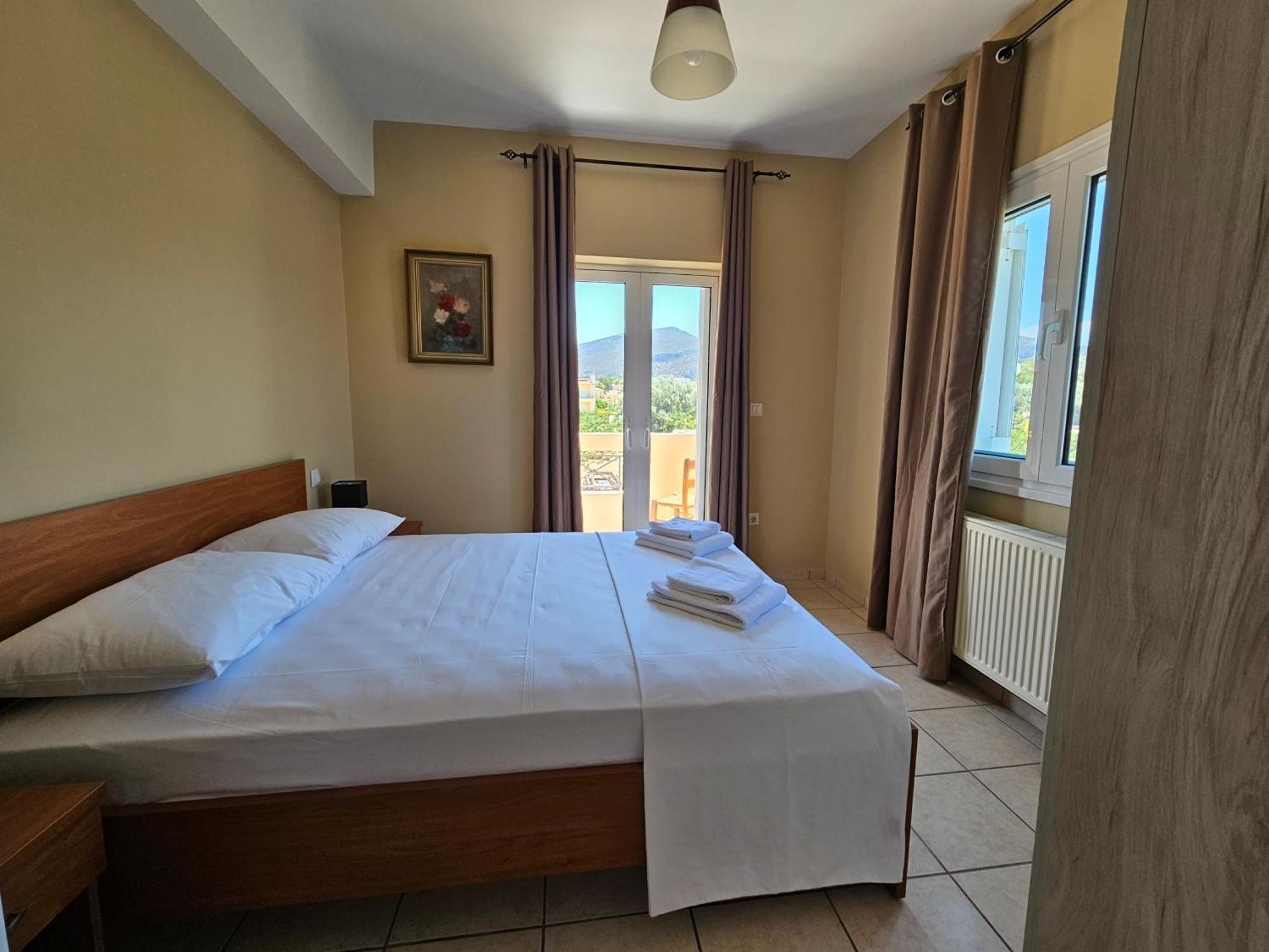 Villa Clotho Pórto Ráfti Exteriör bild
